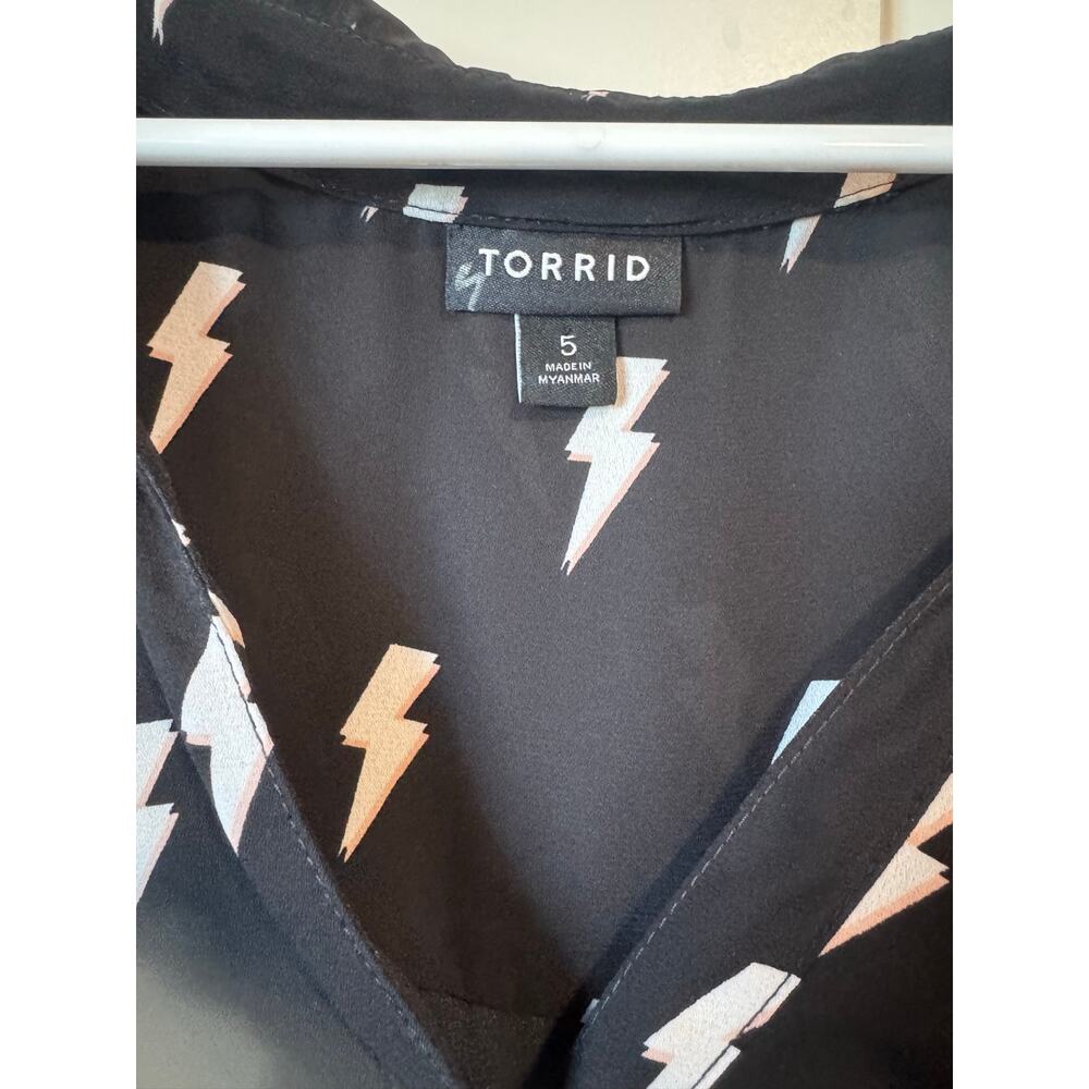 Torrid Sz 5 Plus Size Shirts Lot: 8 Blouses Plaid Floral Lightning Bolt Chiffon - Picture 6 of 16